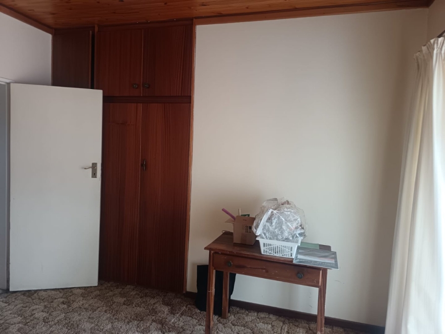 5 Bedroom Property for Sale in Royldene Northern Cape